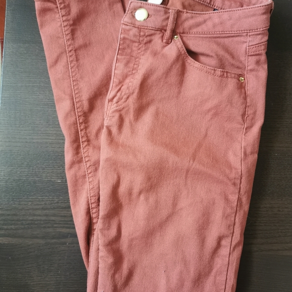 Low waist pants - Picture 2 of 3